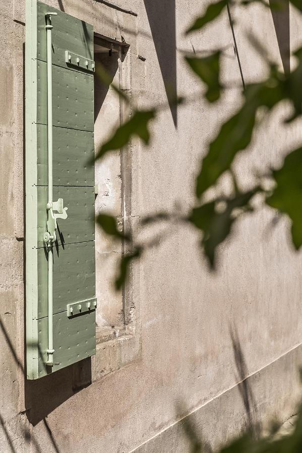 Arles Maison Petite Roquette Et Garage Exterior photo